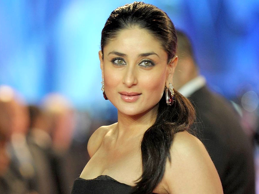 Is Kareena Kapoor Khan the most glamorous journalist you have seen?